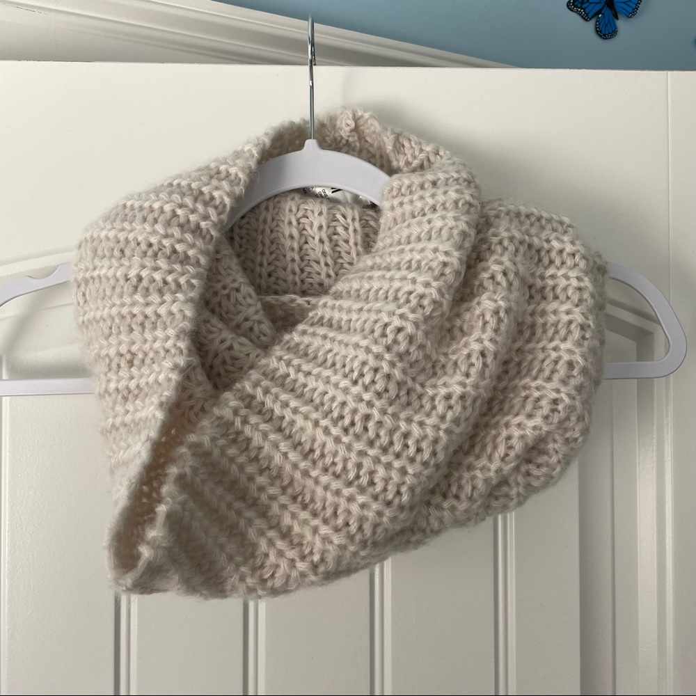 H&M Infinity Scarf